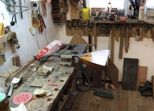 +79523891182 звонок из Мастерская музыкальных инструментов