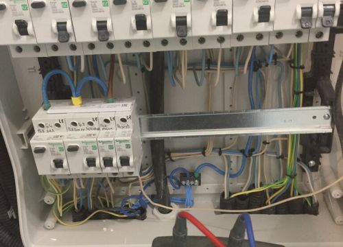 +79586310400 звонок из Электролаборатория Электрон