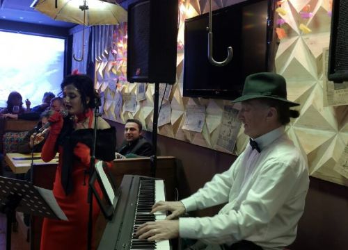 +79611600856 звонок из Арт-Трактир Отцы