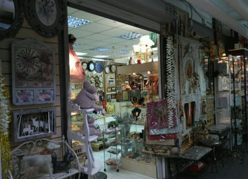 +79660091019 звонок из Магазин подарков и сувениров Вокруг света