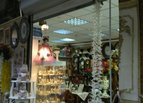 +79660091019 звонок из Магазин подарков и сувениров Вокруг света