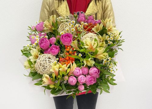 +79671921728 звонок из Цветы года