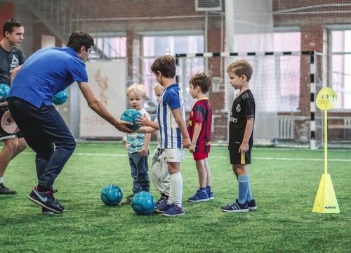 +79773101663 звонок из Футбольный клуб Ривьера