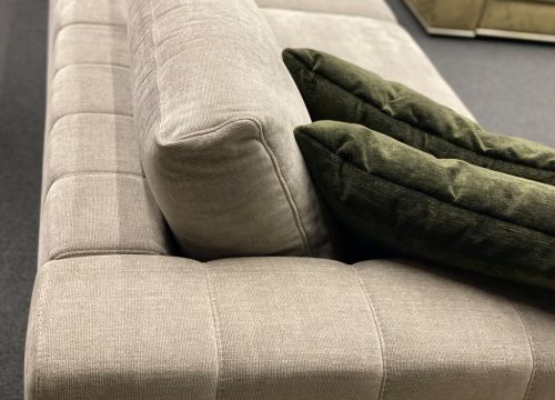 +79803181880 звонок из Gray Cardinal