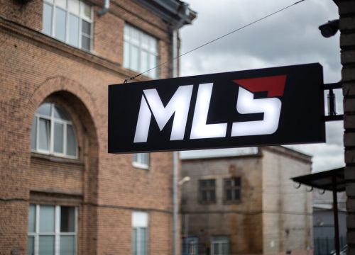 +79817731000 звонок из Mls service