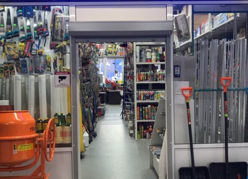 +79853900175 звонок из ТЦ Галерея Сити