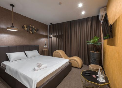 +79857700640 звонок из Симпл Румс