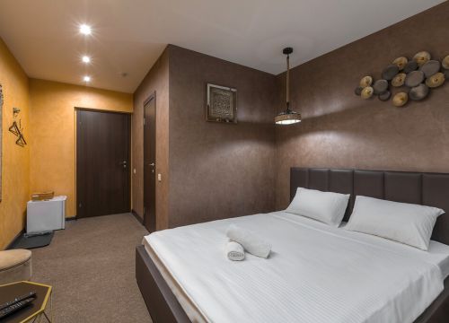 +79857700640 звонок из Симпл Румс