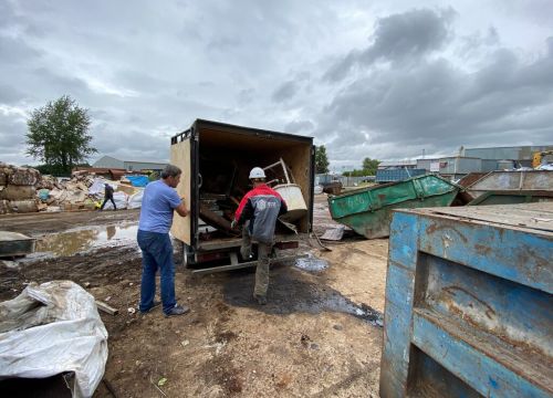 +79858600110 звонок из Металл Групп