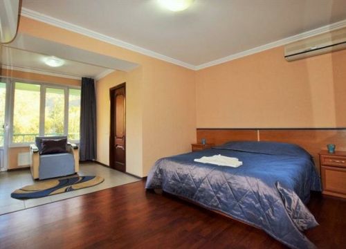 +79882843501 звонок из Green House