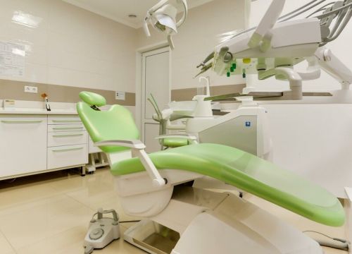 +79913330184 звонок из Стоматологическая клиника Hollydent