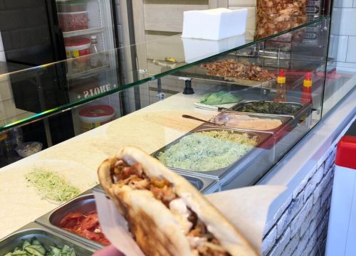 +79952994242 звонок из Точка еды