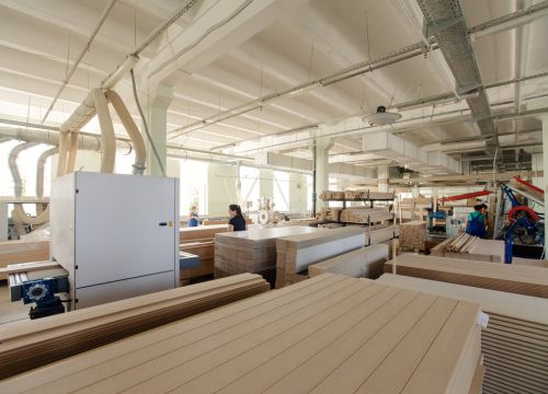 +79968012979 звонок из Петровские двери