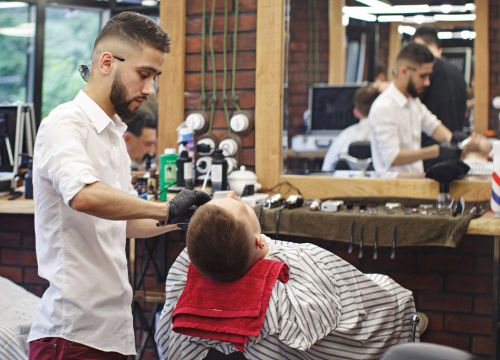 +79999990439 звонок из OldBoy Barbershop
